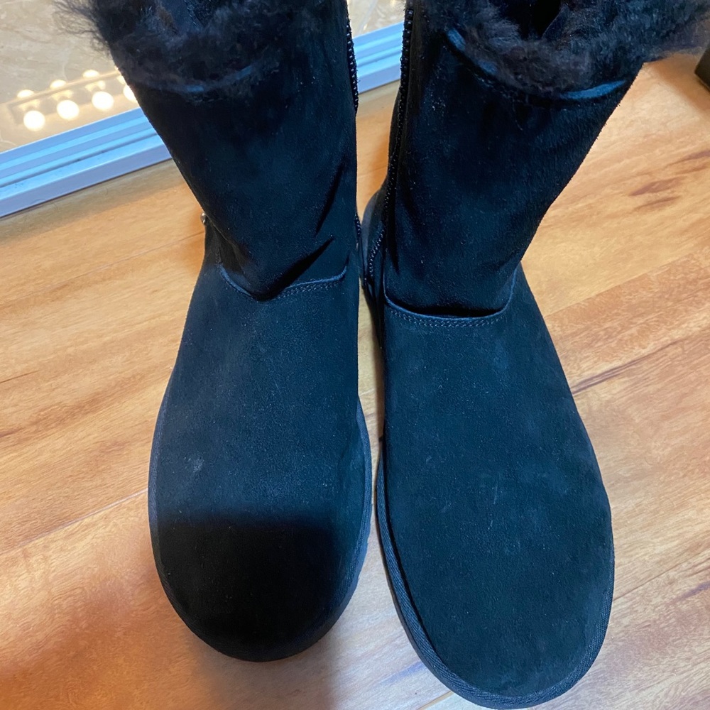 Ugg black boots